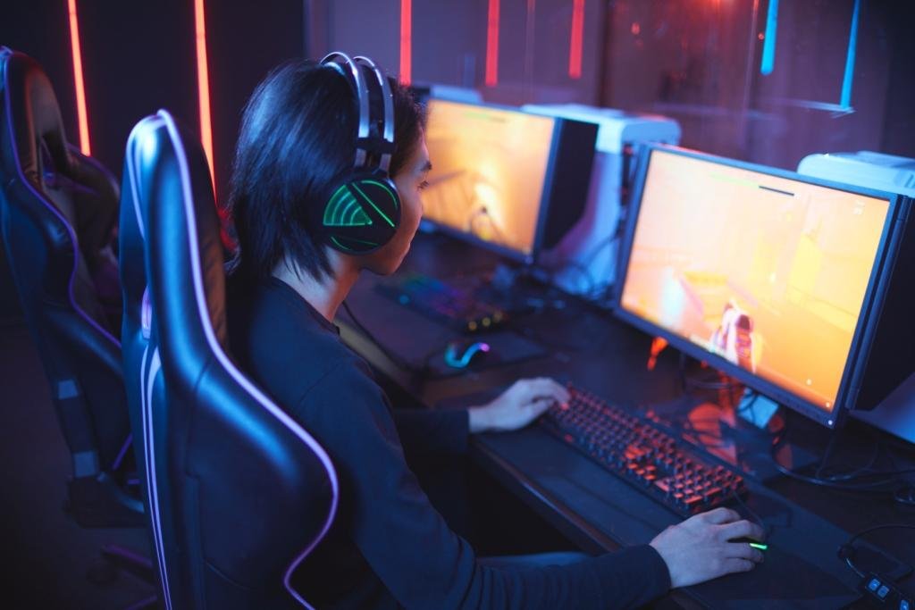 10 Best Gaming Headphones In 2021 To Enhance Your Gaming Experience