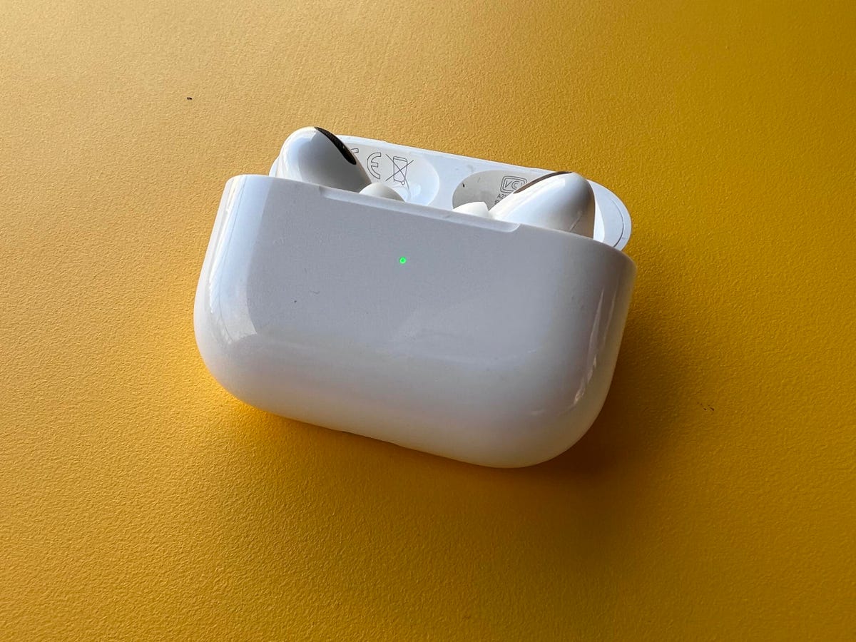 Apple Files a Patent for a New AirPods Pro Feature