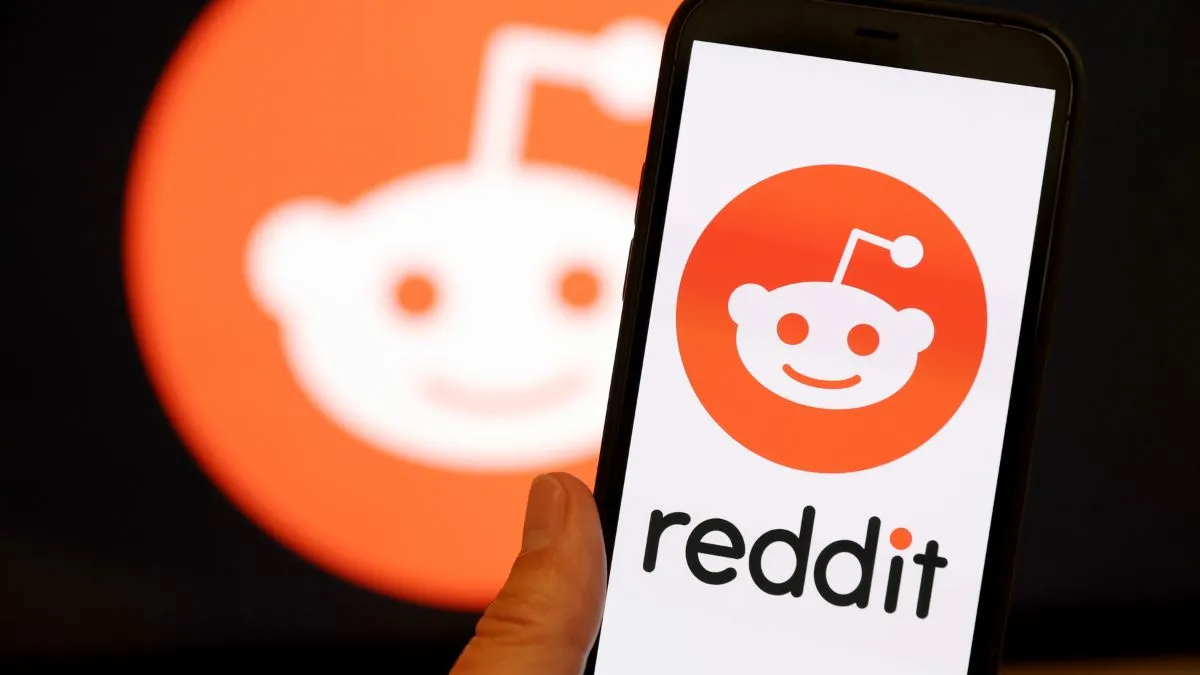 10 Best Reddit Alternatives To Use
