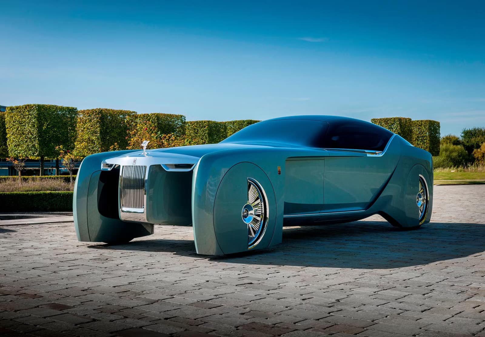 7 Most Futuristic Concept Cars In The World